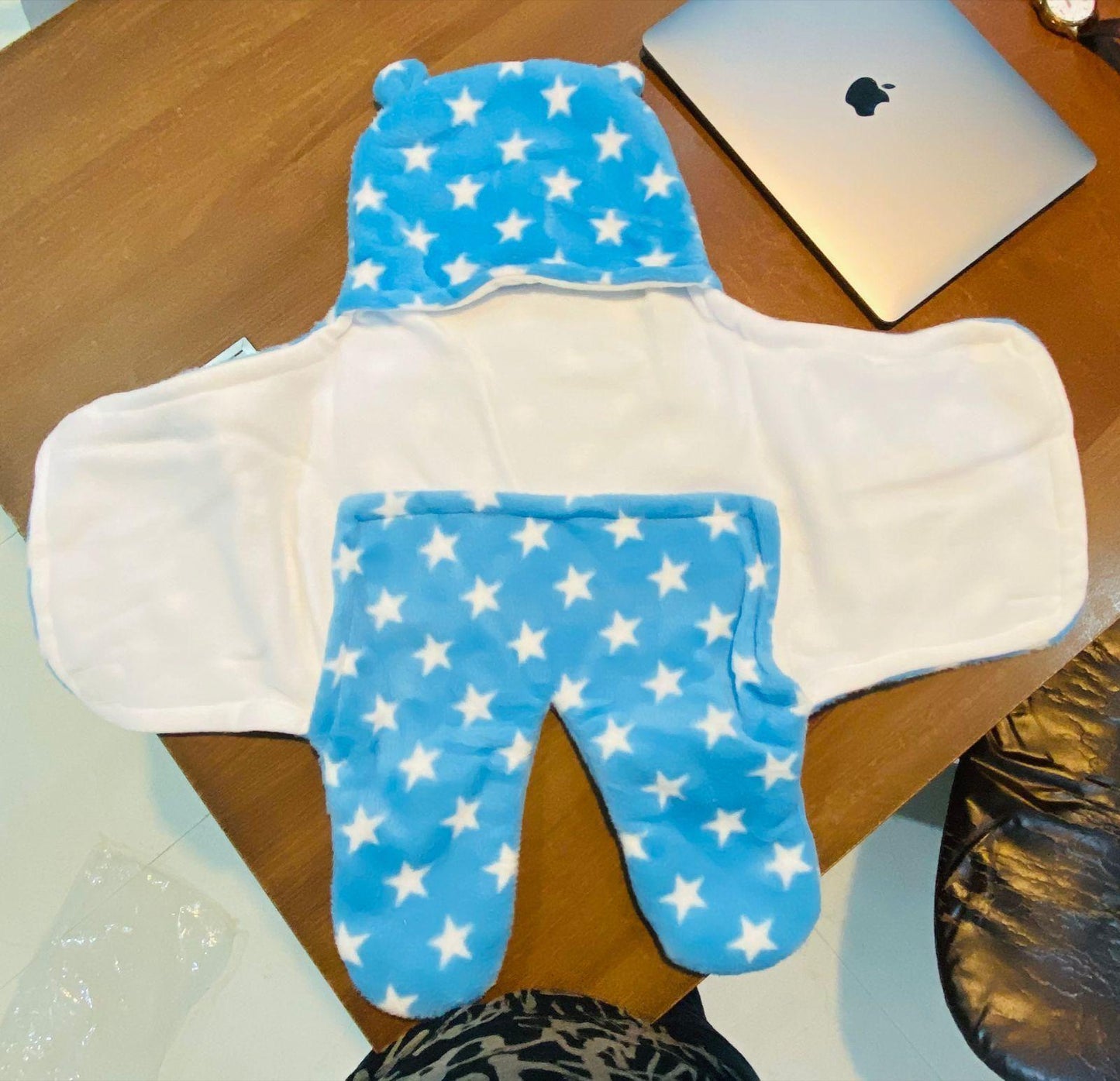 Wearable Blanket and Wrapper for Baby